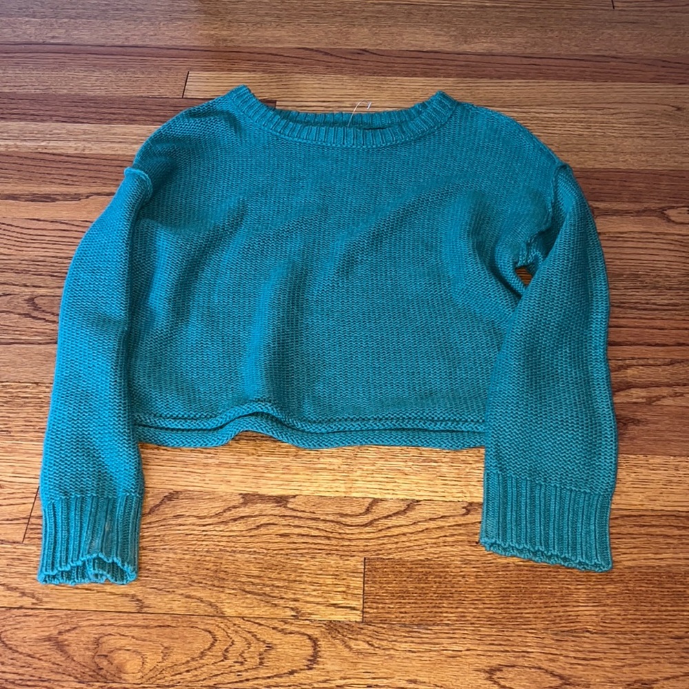 American Eagle Woman’s Green Sweater Size S